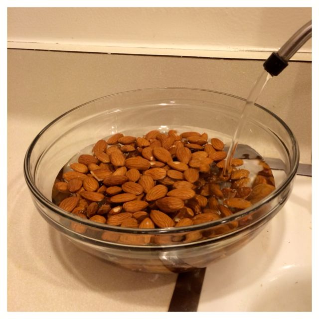 soaking-your-nuts